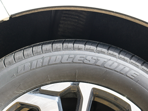 2017240TURBO (q)A V (x)(ji)^