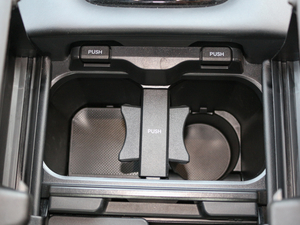 2017370TURBO (q)ҫ V g