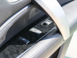 2017370TURBO ҫ V п؅^