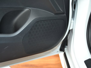 2017款2.0L CVT 舒适版 空间座椅