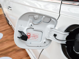 20172.4L DCT A (x)(ji)^