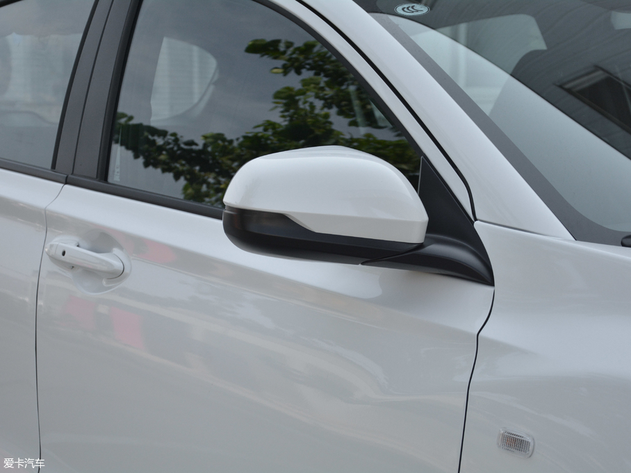 2017XR-V 1.8L EXi CVTm