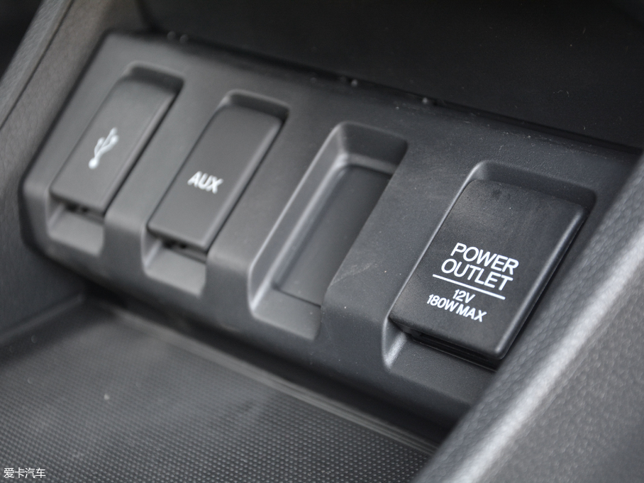 2017XR-V 1.8L EXi CVTm