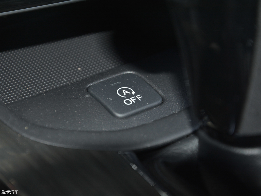 2017XR-V 1.8L EXi CVTm