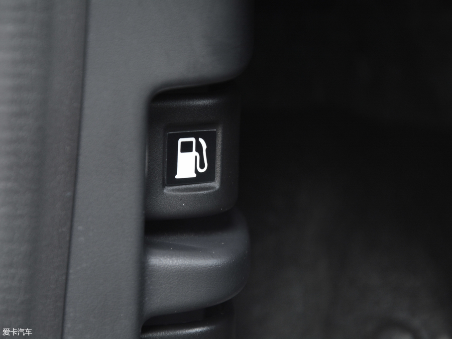 2017XR-V 1.8L EXi CVTm