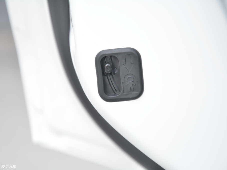 2017XR-V 1.8L EXi CVTm