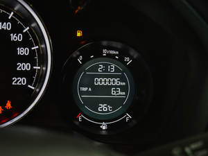 20171.5L LXi CVT п؅^