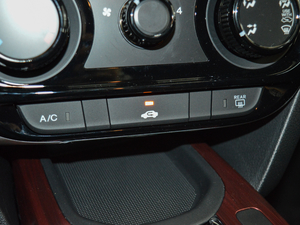 20171.5L LXi CVT п؅^(q)