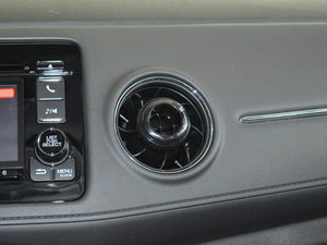 20171.5L LXi CVT п؅^(q)