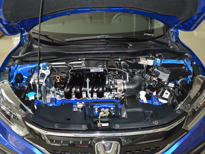 20171.5L LXi CVT lәC