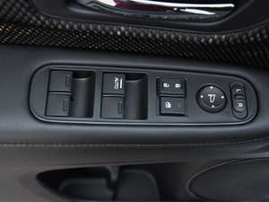 20171.8L EXi CVTm {܇ƅ^(q)	