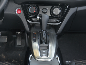 20171.8L EXi CVTm п_(ti)