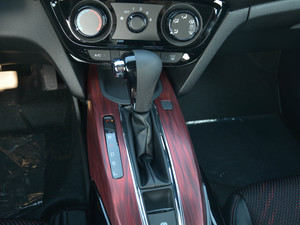 20171.5L LXi CVT п؅^