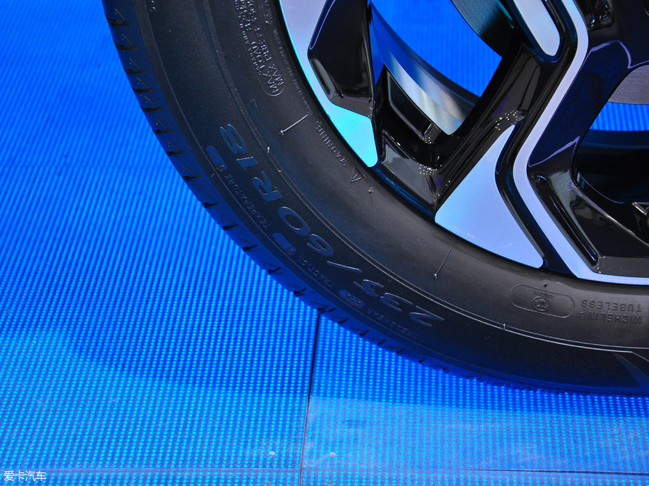 2017CR-V 240TURBO Ԅҫ