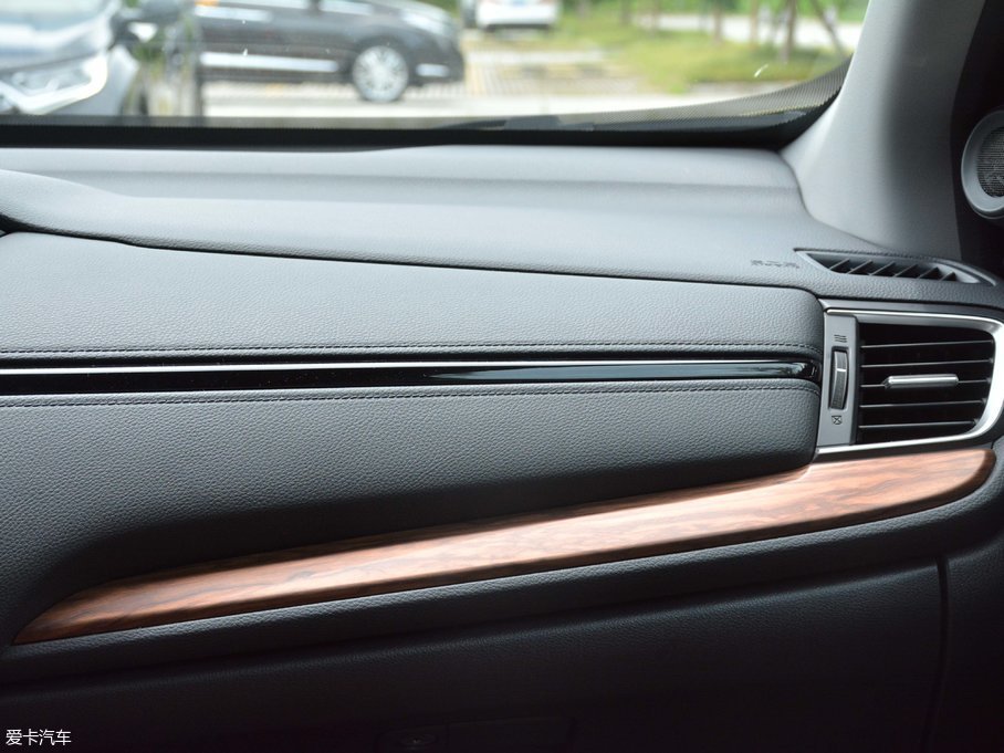 2017CR-V 240TURBO Ԅҫ