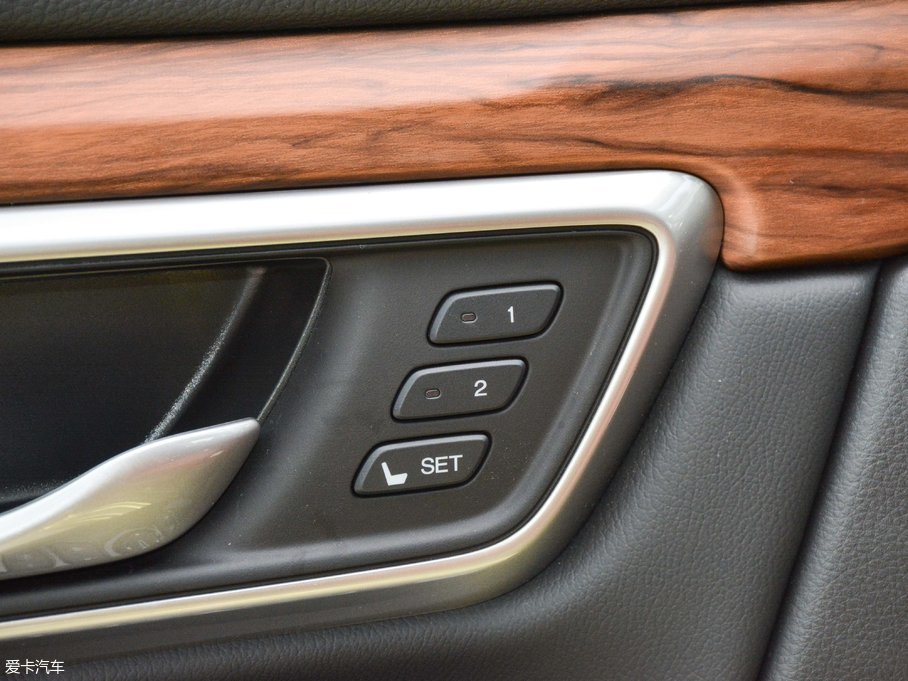 2017CR-V 240TURBO Ԅҫ