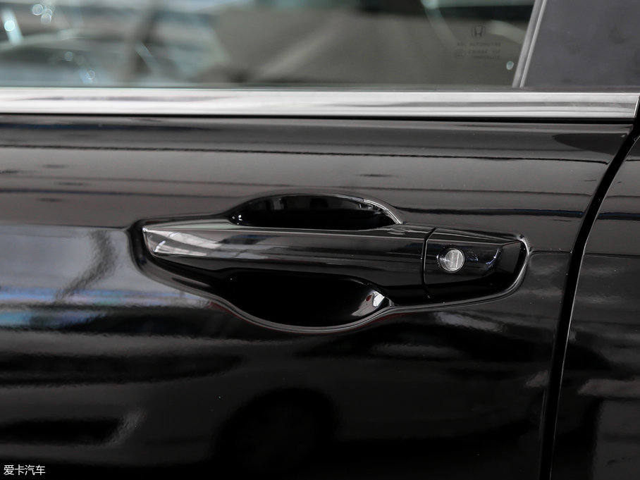 2017CR-V 240TURBO Ԅ(q)F