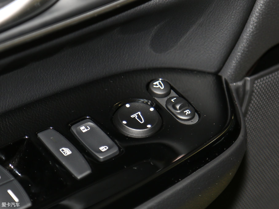 2017CR-V 240TURBO ԄӃLа