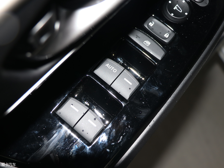 2017CR-V 240TURBO Ԅ(dng)(q)L(fng)а