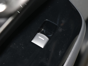 2017240TURBO Ԅ(dng)(q)L(fng)а g