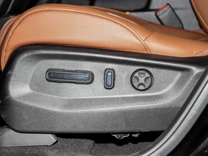 2017240TURBO Ԅҫ {{