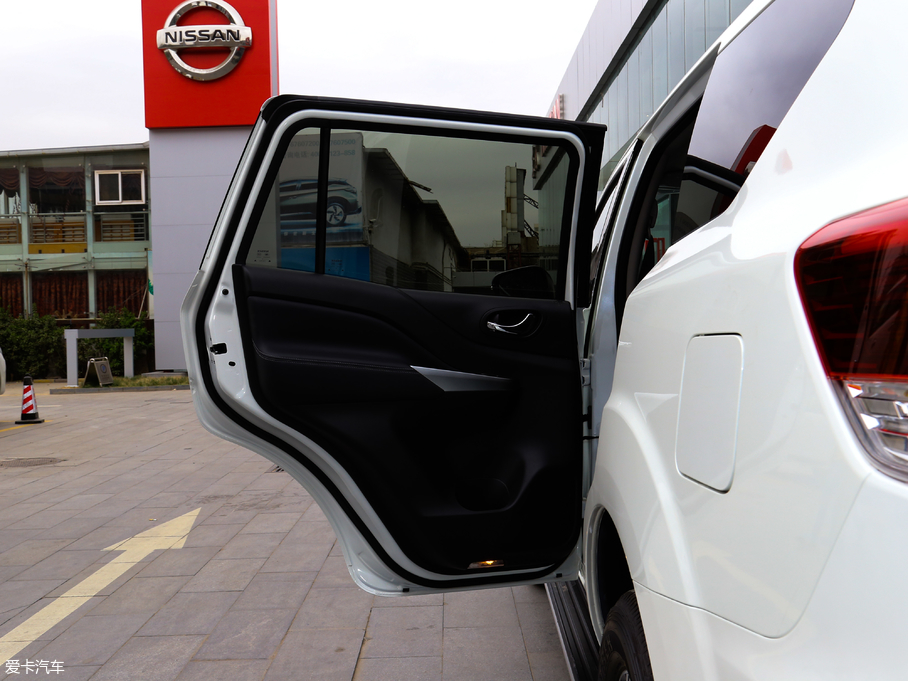 2018;_(d) 2.5L XV Ԅ(dng)(q)Ş