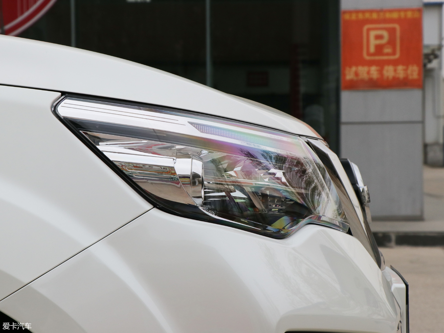 2018;_ 2.5L XV ԄŞ