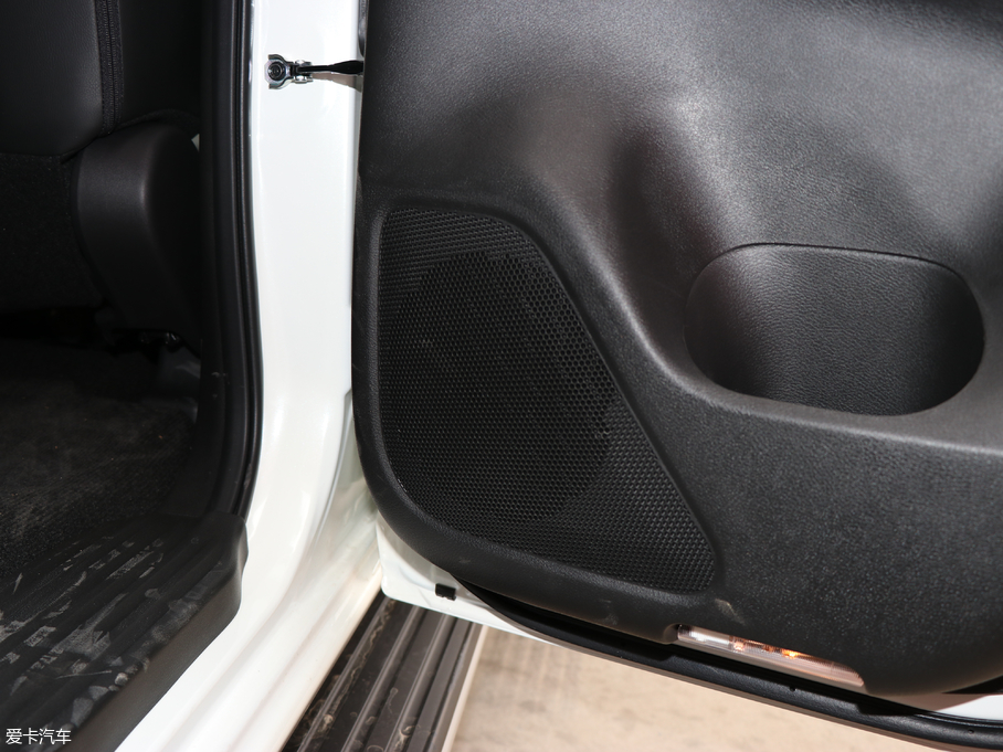 2018;_ 2.5L XV ԄŞ