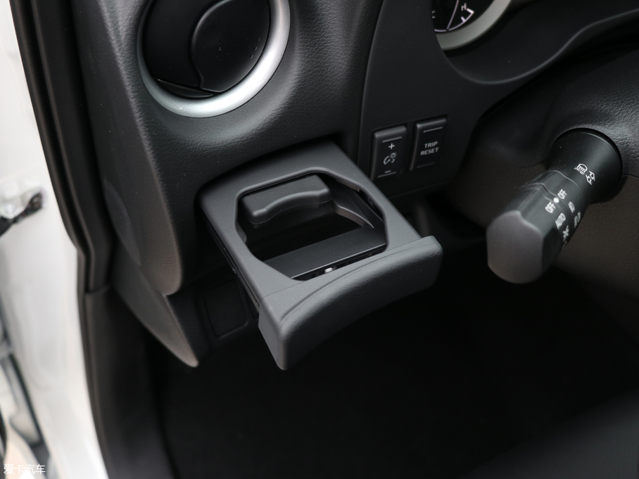 2018;_(d) 2.5L XV Ԅ(dng)(q)Ş