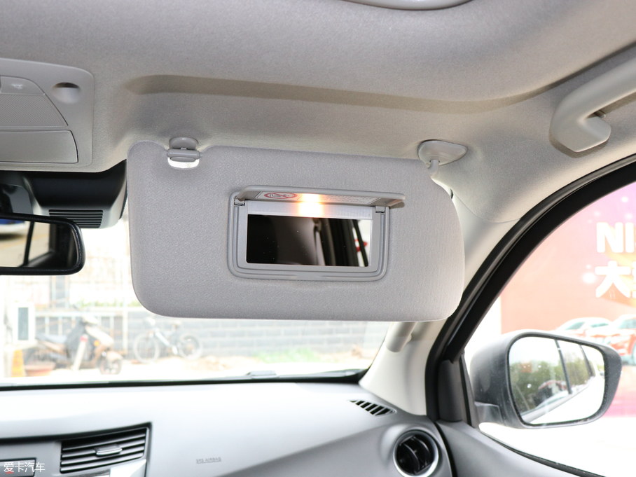 2018;_(d) 2.5L XV Ԅ(dng)(q)Ş