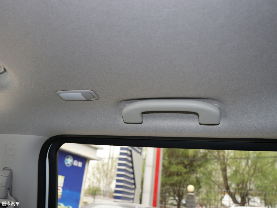 2018;_(d) 2.5L XV Ԅ(q)Ş