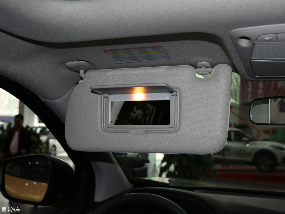 2018;_ 2.5L XL Ԅ(q)A