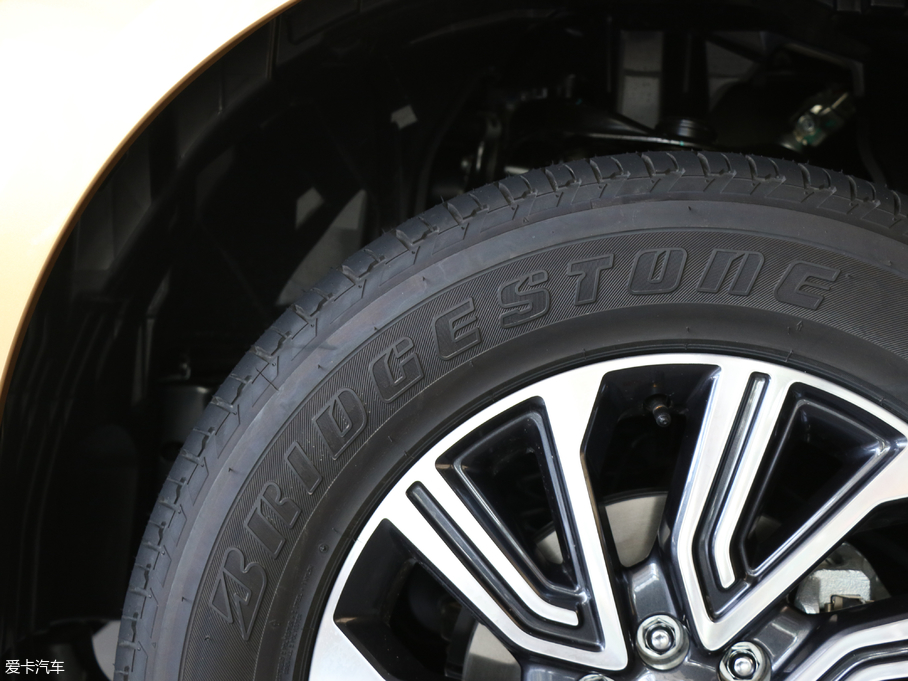 2018;_ 2.5L XL Ԅ(q)A