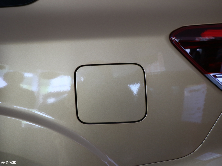 2018;_ 2.5L XL Ԅ(q)A