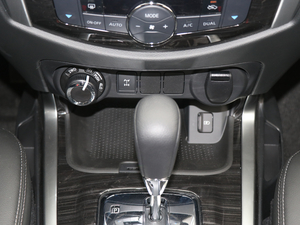 20182.5L XV Ԅ(q)Ş g