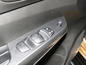 20182.5L XL Ԅ(dng)(q)A п؅^(q)