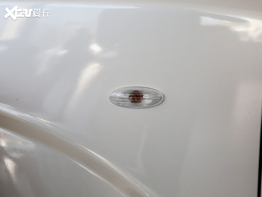 2020;_ 2.5L XL Upper ԄA