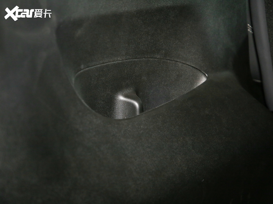 2020;_ 2.5L XL Upper Ԅ(q)A