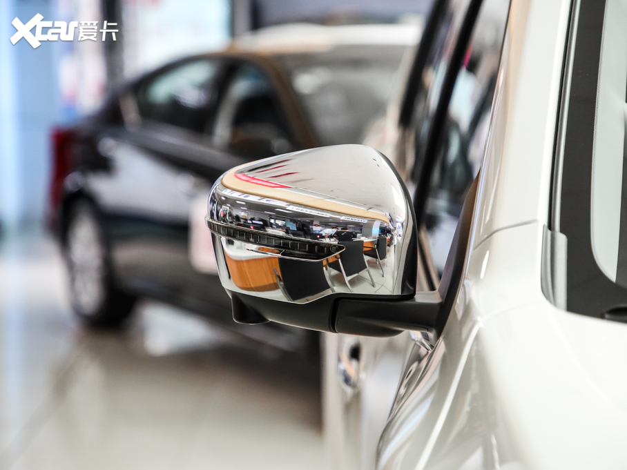 2020;_ 2.5L XV Upper ԄŞ