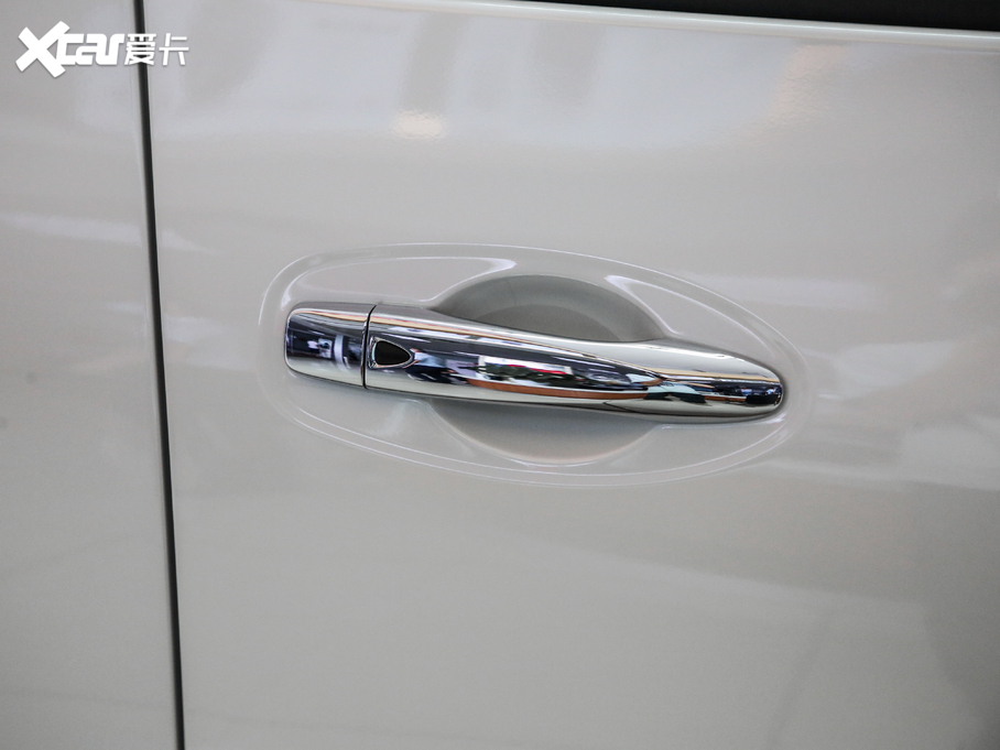 2020;_ 2.5L XV Upper ԄŞ