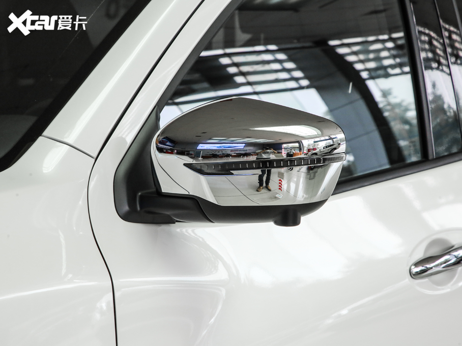 2020;_ 2.5L XV Upper ԄŞ