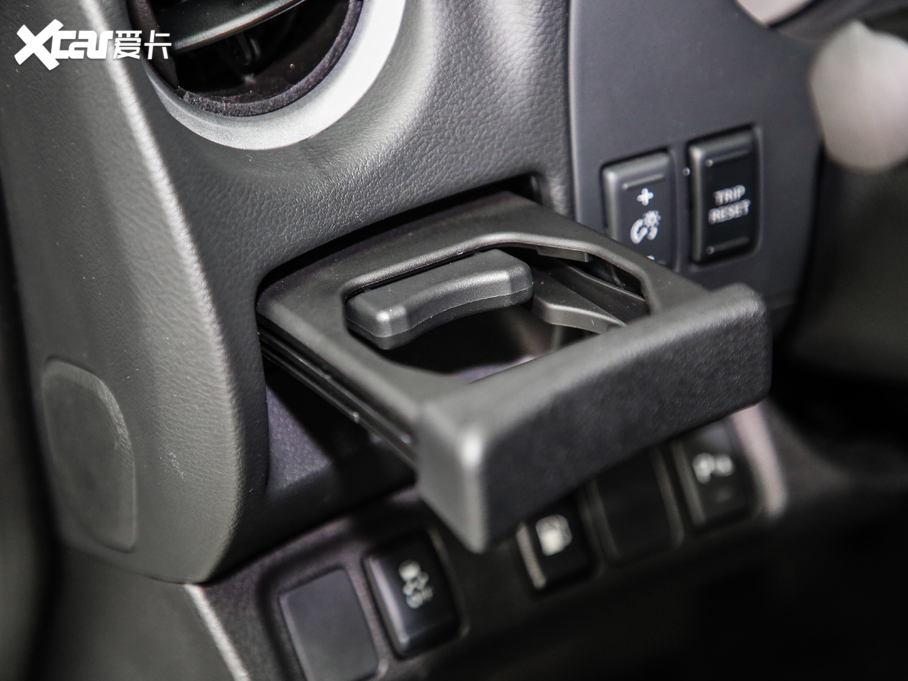 2020;_ 2.5L XV Upper ԄŞ