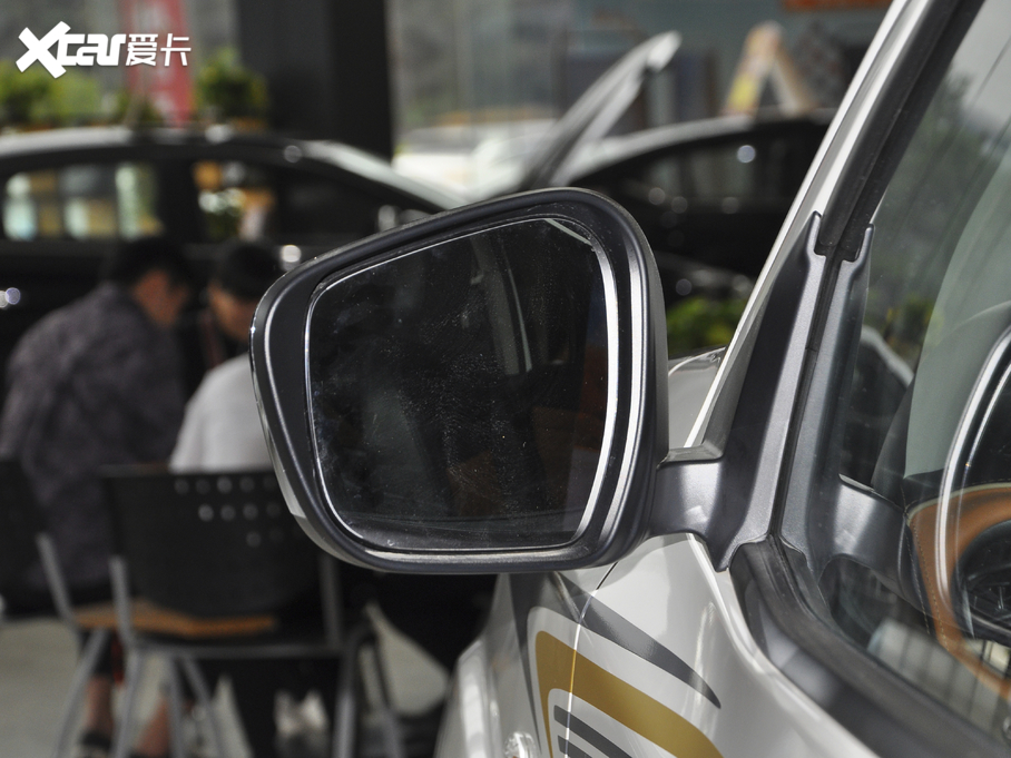 2020;_ 2.5L XL Upper ԄӃA