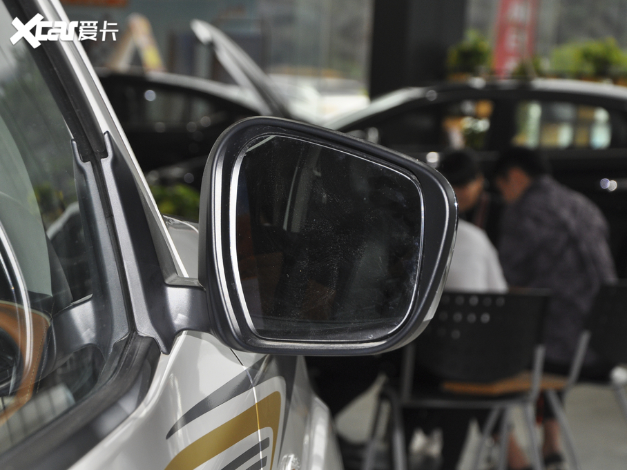 2020;_ 2.5L XL Upper ԄӃA