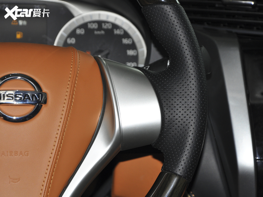 2020��;�_ 2.5L XL Upper �ԄӃ����A��