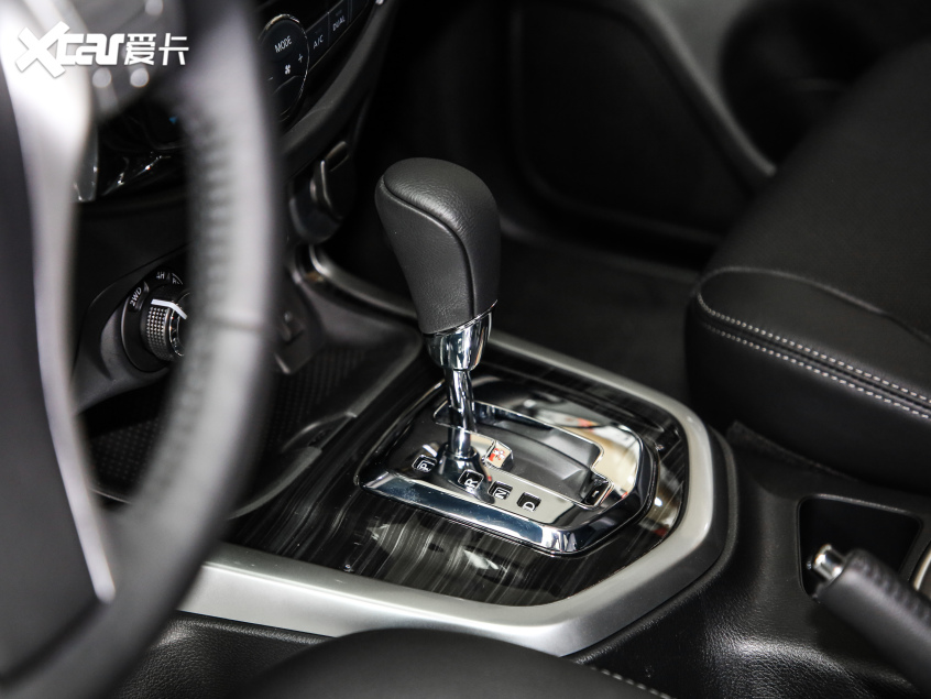 鄭州日產2020款途達