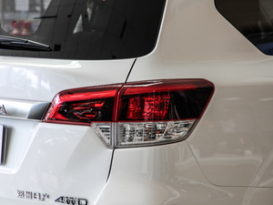 20202.5L XV Upper ԄŞ ^