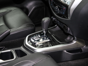 20202.5L XV Upper ԄŞ п؅^