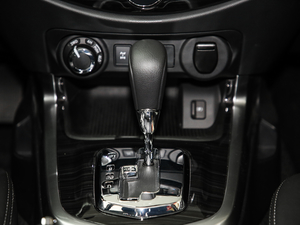 20202.5L XV Upper ԄŞ п؅^