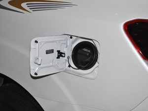 2020款2.5L XL Upper 自动两驱豪华版 细节外观
